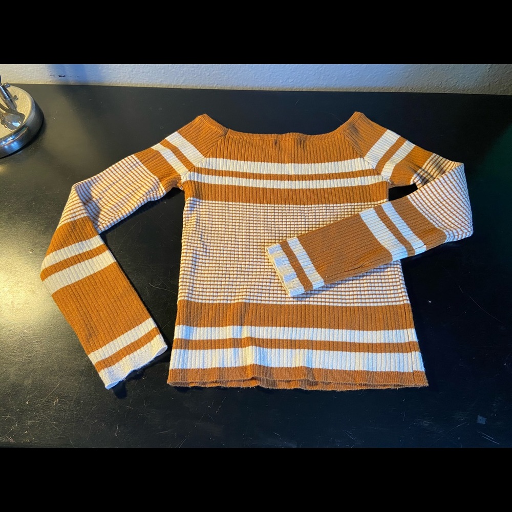 Cute crop top